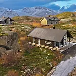 Lofoten Links 롯지