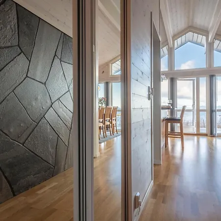 Lofoten Links Lodge *