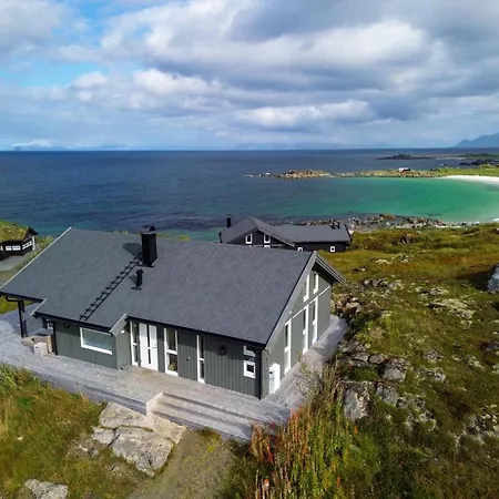 Lofoten Links Lodge *