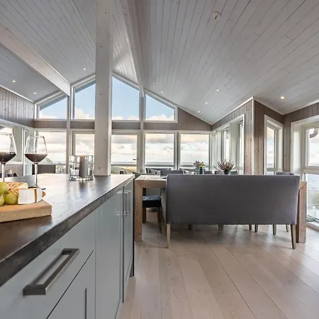 Lodge Lofoten Links