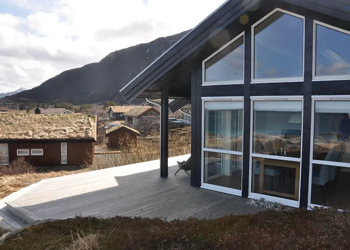 Lofoten Links